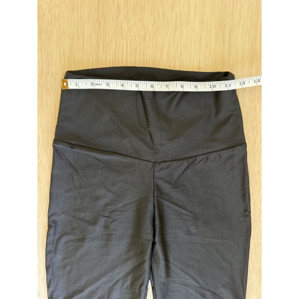 Alexandra Collection RVDA Logo Performance Leggings - Black - Medium - Picture 5 of 6